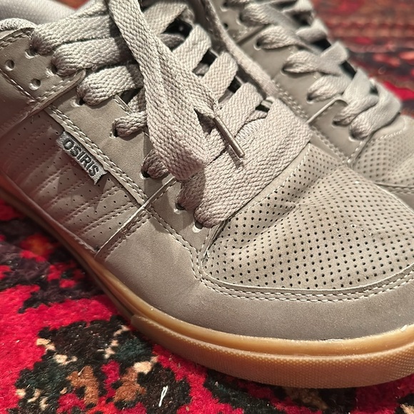 Like new men’s Osiris runners - Picture 5 of 5